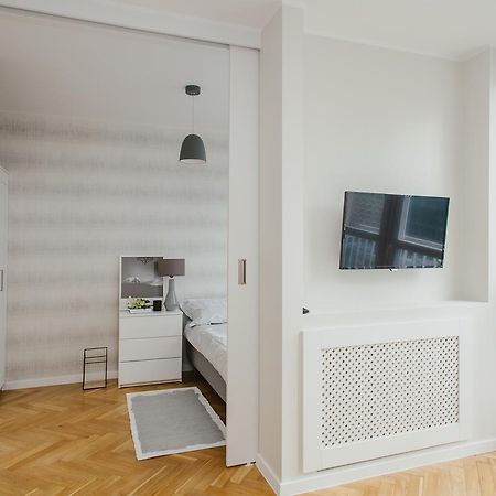 Shortstaypoland Grzybowska Varsó Kültér fotó
