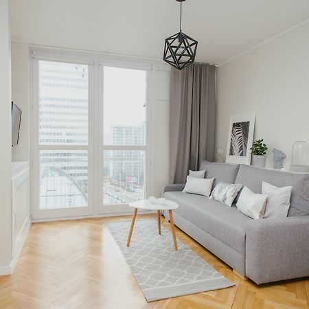 Shortstaypoland Grzybowska Varsó Kültér fotó